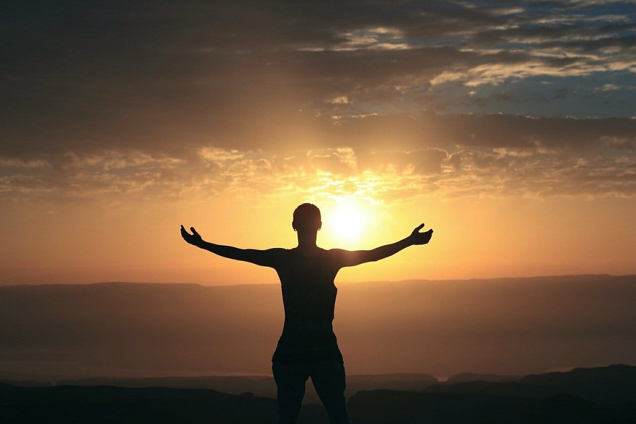 Morning Sunrise Woman Silhouette - avi_acl / Pixabay