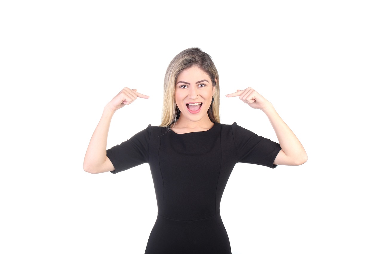 a person with high confidence to boost readers confidence