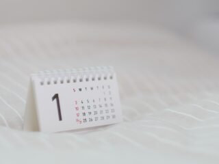 calendar showing monday the first day of week, here are the best collection of quotes for monday motivation